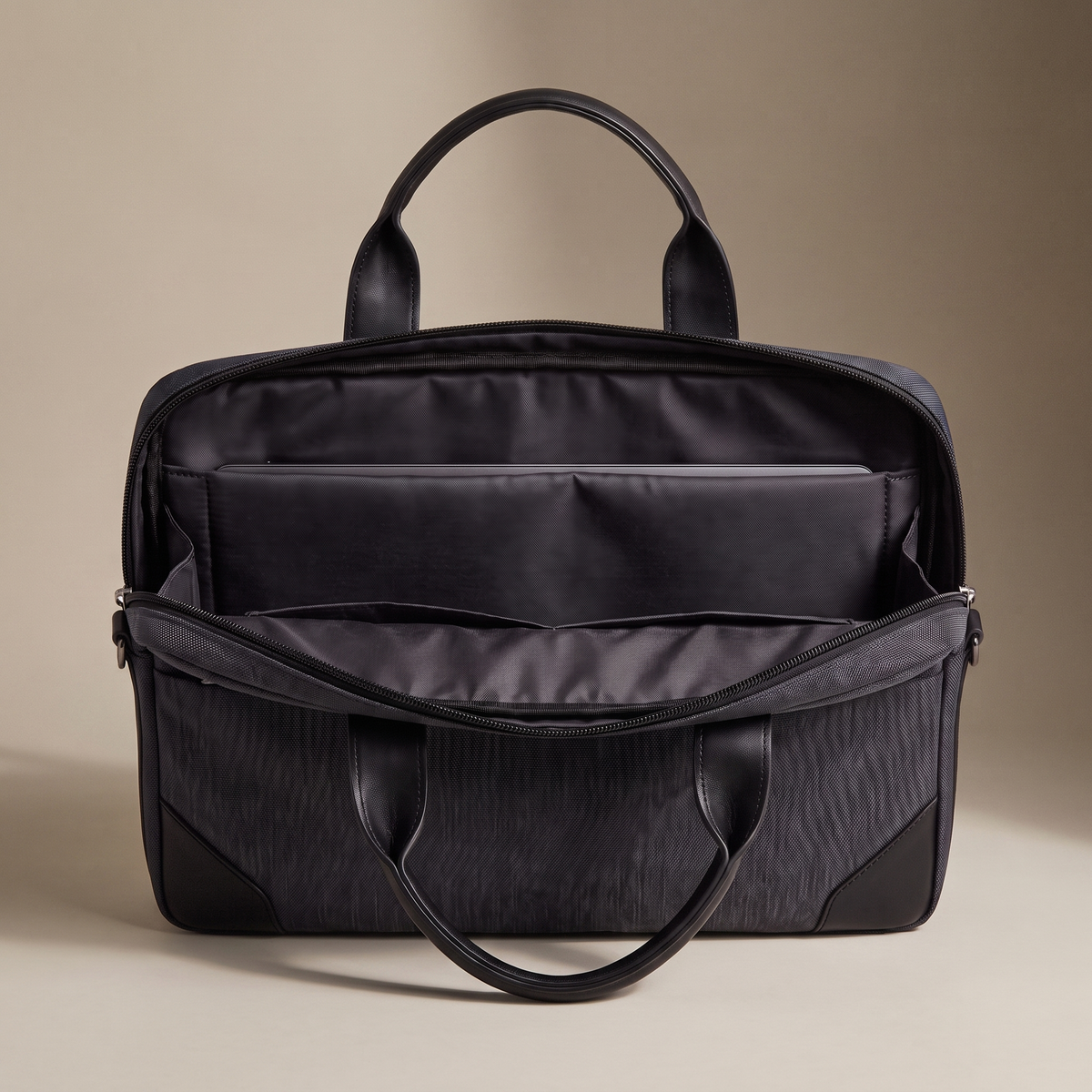 BAG-004