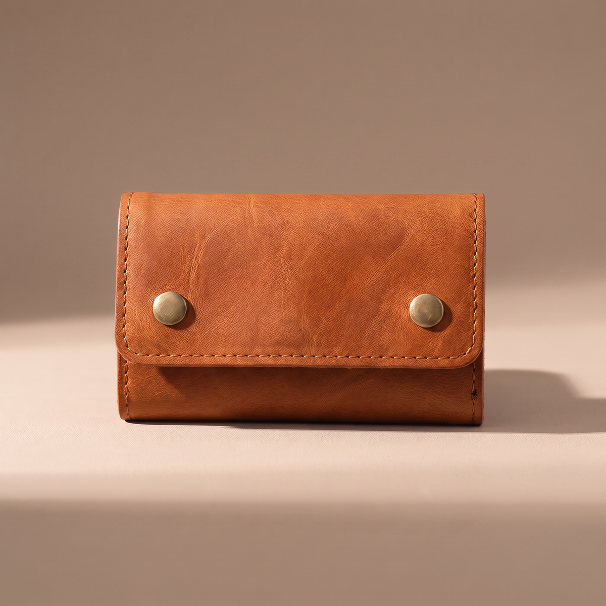 LISCIO ／ キーケース brown