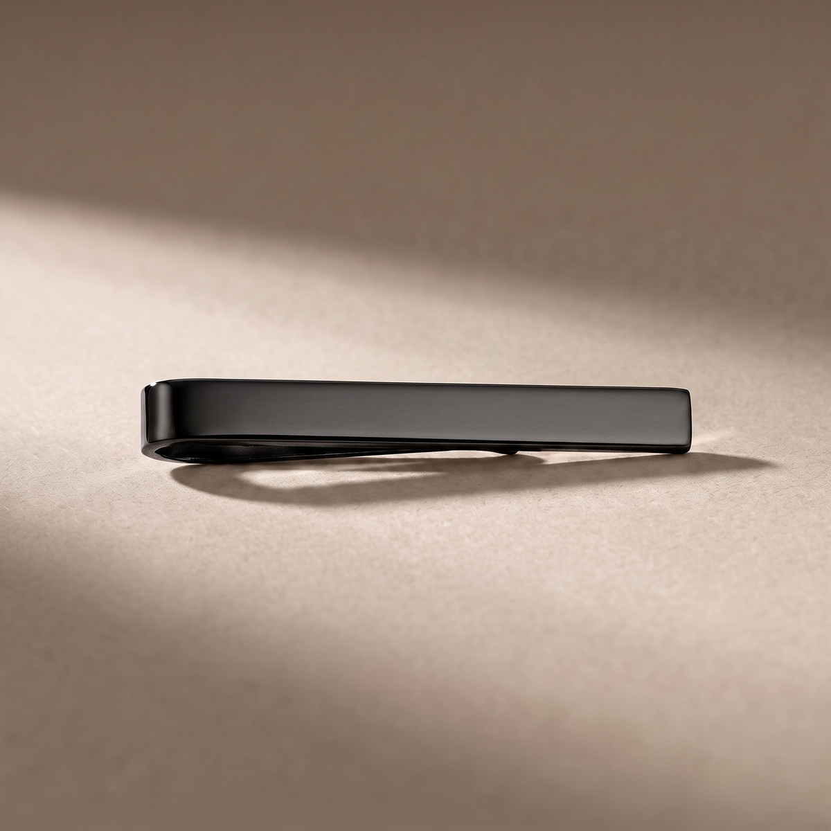 FERMO ／ タイバー 鏡面 black