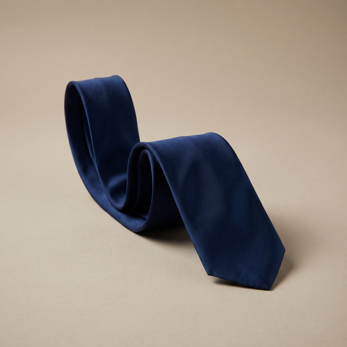 TIE-002