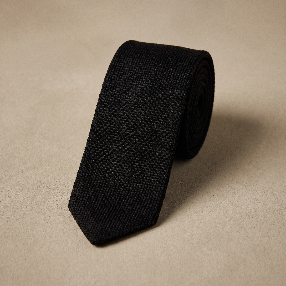 TIE-010