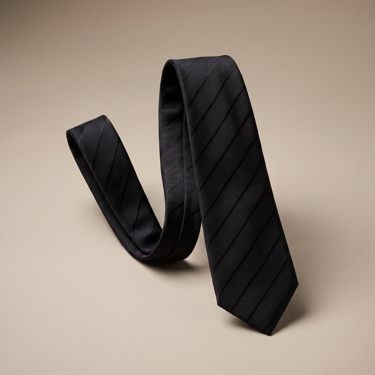 TIE-015