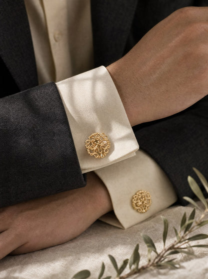 pin-008 wearing
