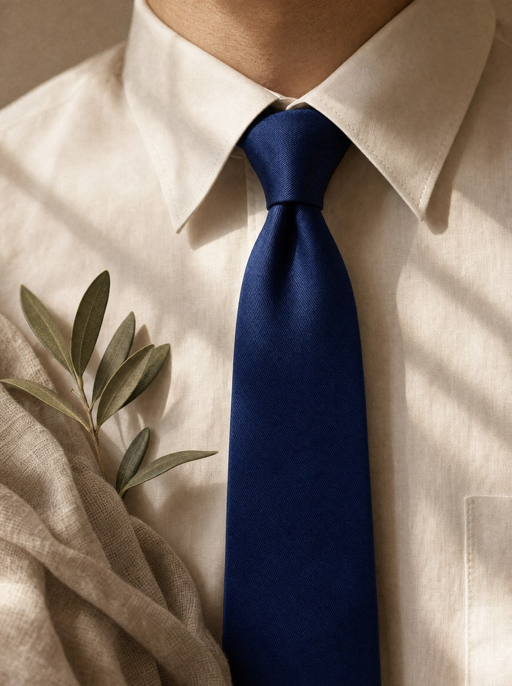 tie-002 wearing